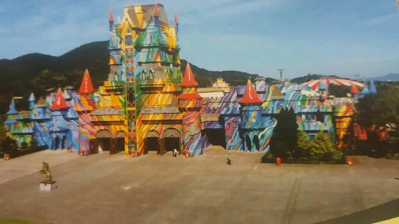 Casa Temporada Beto Carrero Villa Penha  Buitenkant foto