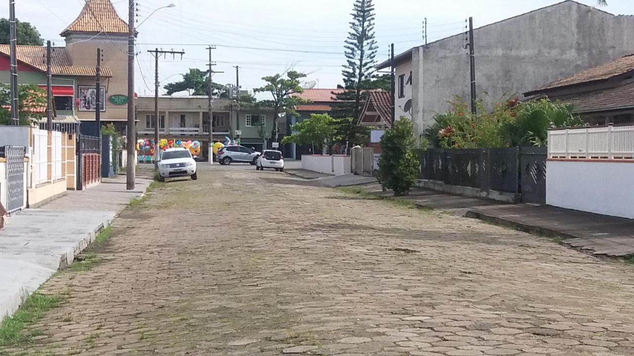 Casa Temporada Beto Carrero Villa Penha  Buitenkant foto